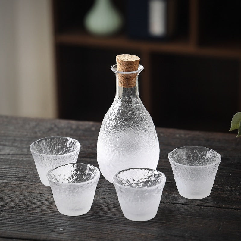 cloud-collection-japanese-style-glass-sake-set