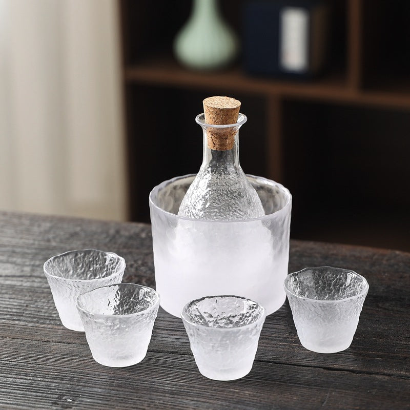 cloud-collection-japanese-style-glass-sake-set